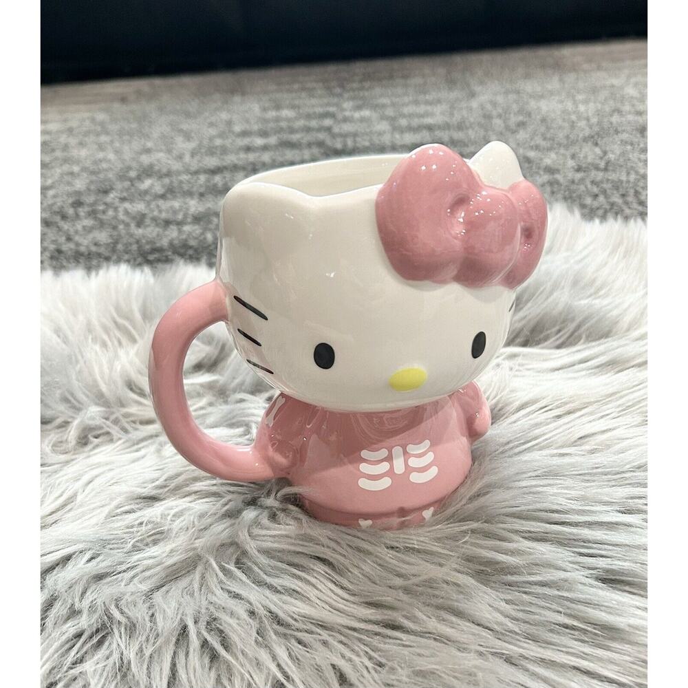 Hello Kitty Halloween Pink Skeleton Mug
